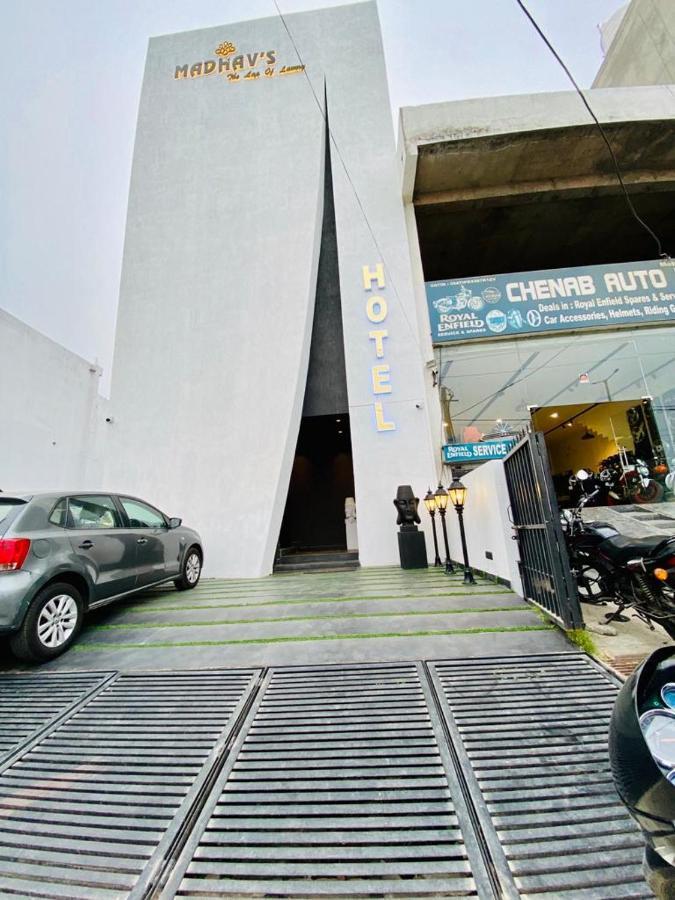 Madhav'S Lap Of Luxury Hotel Moradabad Exterior photo